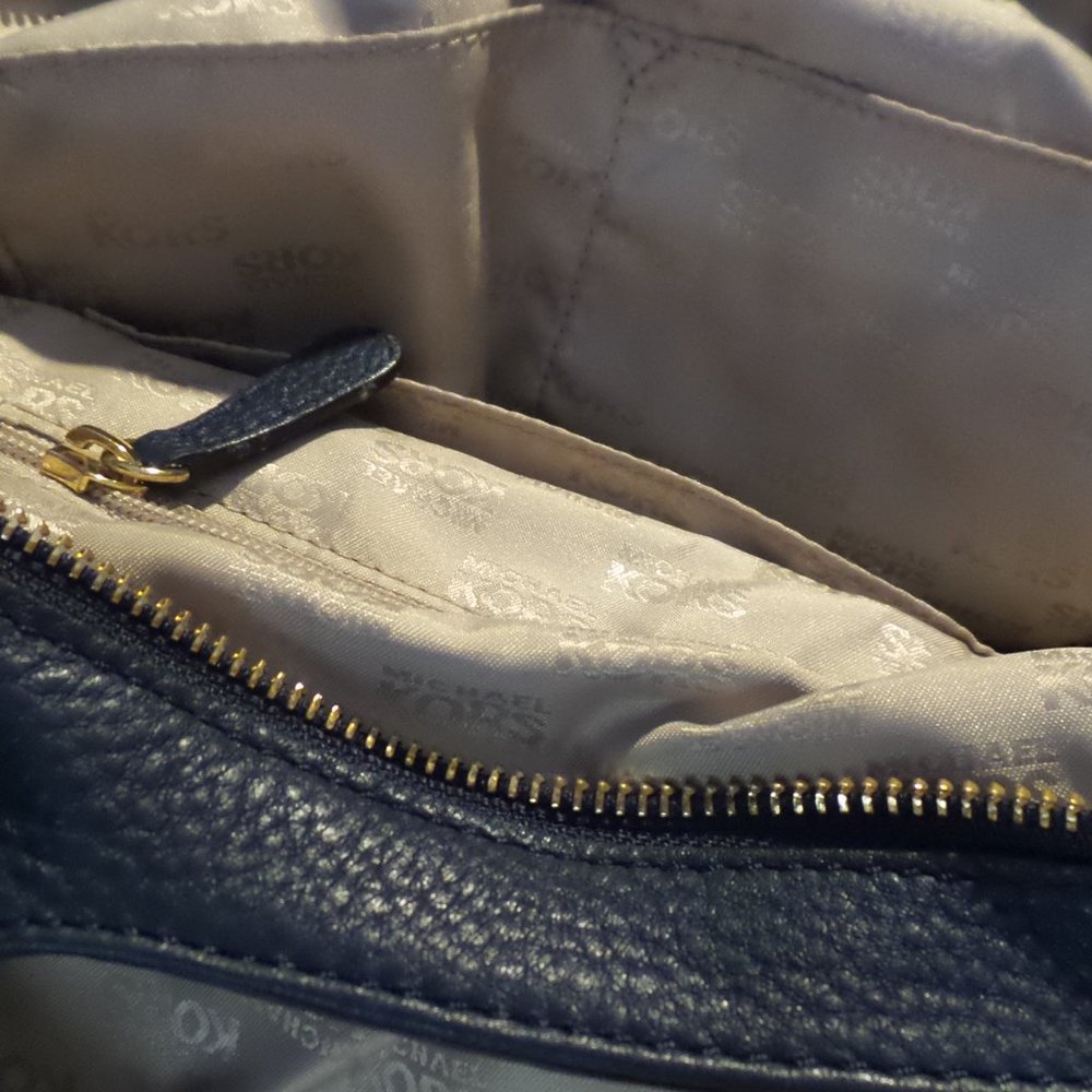 Michael Kors - Picture 5 of 6
